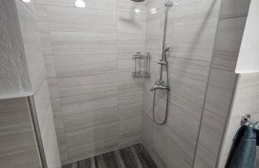 Beach Apartment A - Photo 10