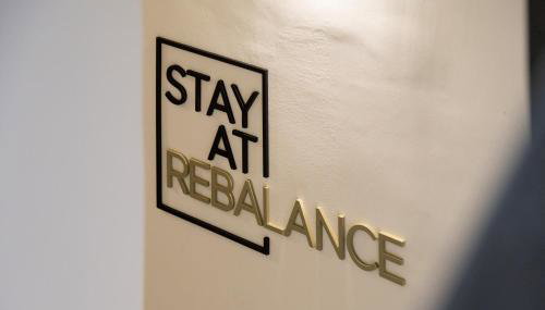 Rebalance Apartments - Photo 4