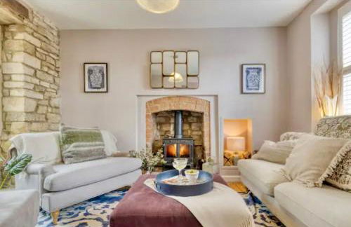 Luxury Cotswolds Cottage with Hot Tub - Foto 27