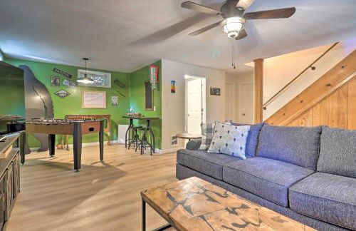 Game Room and Fire Pit Weaverville Family Home! - Foto 23