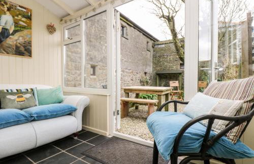 Gurnard's Cottage - Photo 11