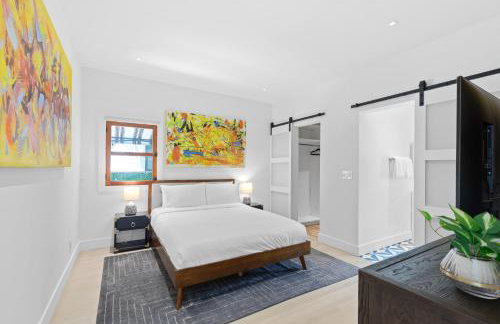 Luxury 4BR Villa with Private Pool in Los Angeles Crescent Heights - Foto 42