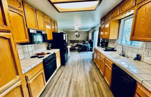 Lighthouse Suite Pet Friendly Hot Tub Sleeps 4 - Foto 13