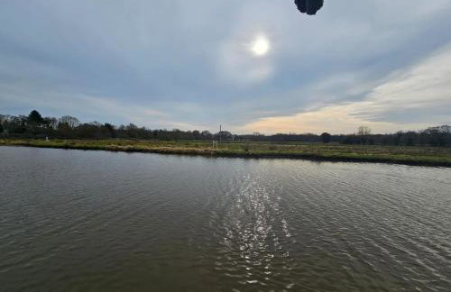 Wroxham Broads Lodge Houseboat - Photo 27
