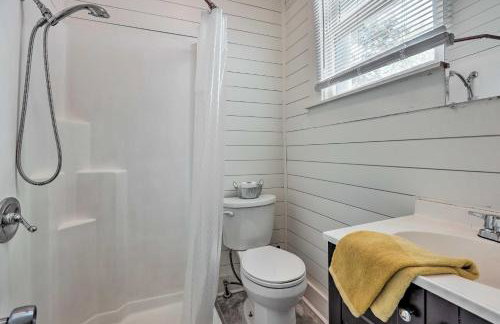 Quaint Leeds Studio with Yard about 18 Mi to Birmingham! - Foto 13