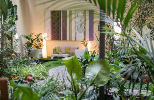 Aparthotel Aura Park Fira Barcelona - Photo 18