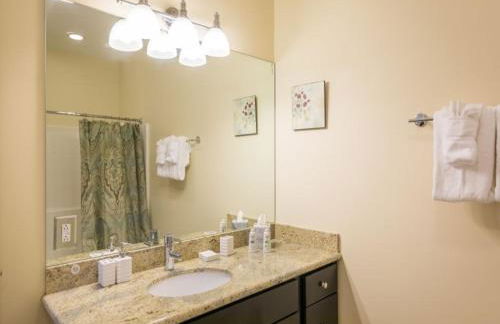 Gorgeous Condos - Walk to French Quarter - Foto 46