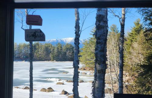 Family Friendly Lakefront Cottage, Ambajejus Lake - Foto 24