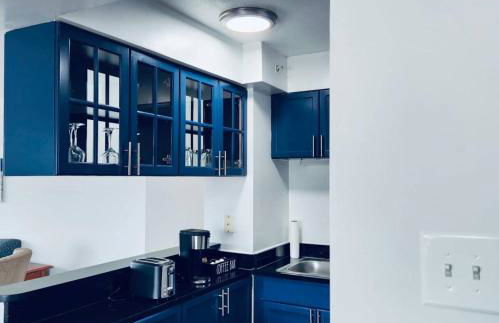 Modern 2bed 2 bath heart of Townson suite - Foto 25