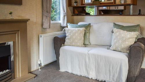 Robin's Retreat - Photo 3