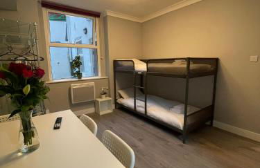 Westminster Inn - Photo 98