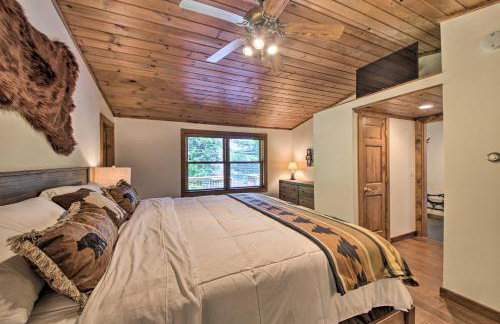 Sebago Lake Gem on Private Cove with Boat Dock! - Foto 10