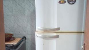 Apart sala living mobiliado - Foto 5