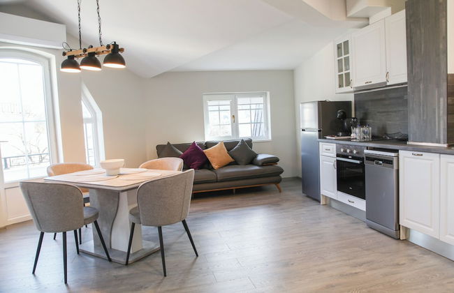 Corner House - Photo 42