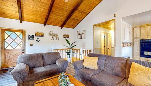 Idyllic Cabin in the Woods Cozy Crestline Retreat - Foto 3