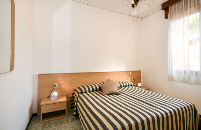 4 bedroom House in Lignano Sabbiadoro with garden and terrace - Photo 14