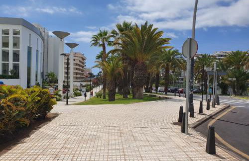 Spectacular Renovated Apartment, 5 min to Camison Beach, with AirCon - Photo 55