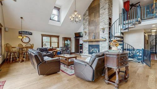 Grand Tomahawk Lodge - Photo 5