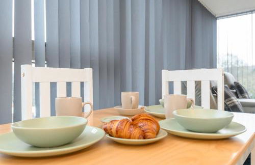 Morley’s Homely Retreat for Families Parking - Pass the Keys - Foto 23