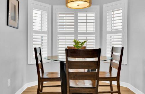 Stunning West Haven Villa with Private Pool Spa and Balcony Near Disney - Foto 61