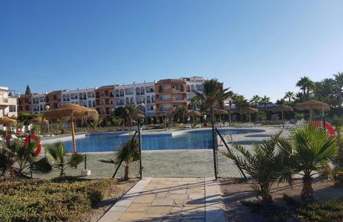 CASA BAJA EXTRAORDINARIA EN URBANIZACIÓN NATURISTA! - Foto 35