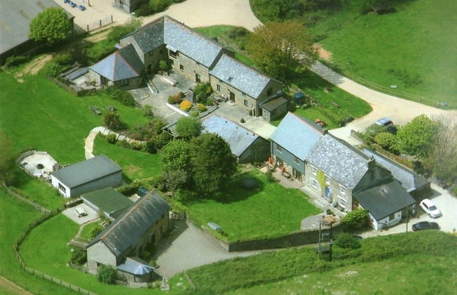 Polean Farm Cottages - Photo 73