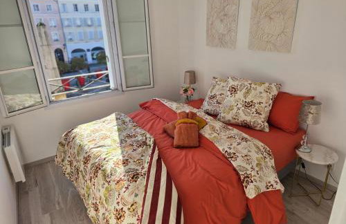 ParisienDisneyHome 6p Parking near Disneyland - Foto 24