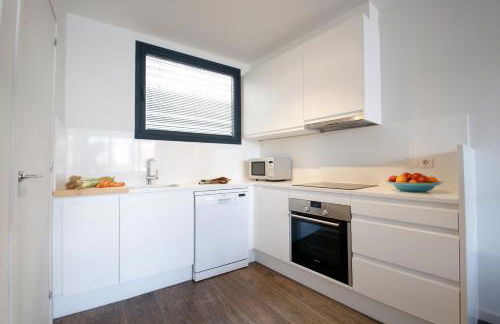 Decô Apartments Barcelona-Diagonal - Photo 15