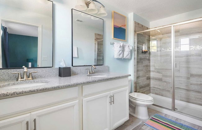 Disney Dream Home w/ Private Pool & Resort Access Under the Sea by Avantstay - Foto 17