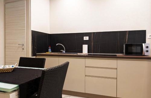 LE TORRI Loft Apartment - Photo 3
