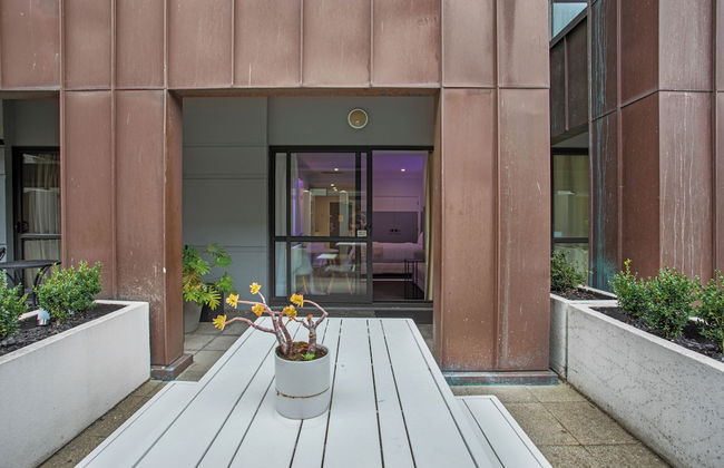 Cozy Studio Retreat in the City By Zodiak Stays - Photo 11