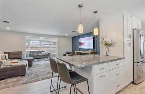 The Wisteria Oasis With heated pool and hot tub - Foto 11