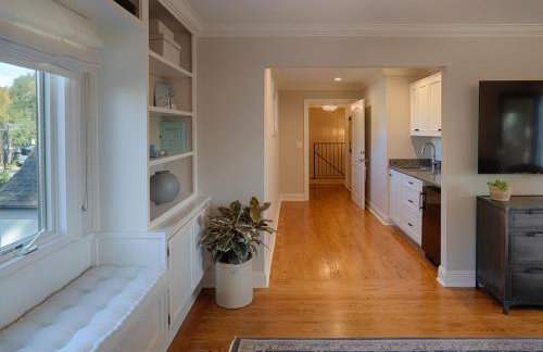 Timeless Elegance-5BR 1930s Home - Photo 10