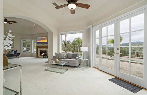 Luxury Oasis With Panoramic Views - Foto 17