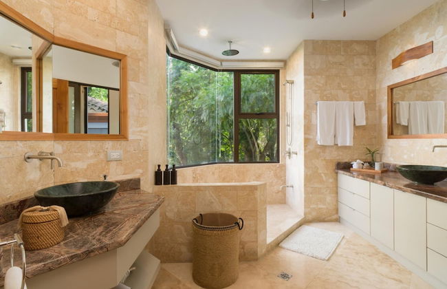 Stunning 7 BR Villa Manuel Antonio Sanctuary - Photo 44