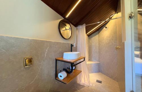 Casa 01 Vale Boa Vista - Casa em condomínio exclusivo em meio à natureza - Photo 47