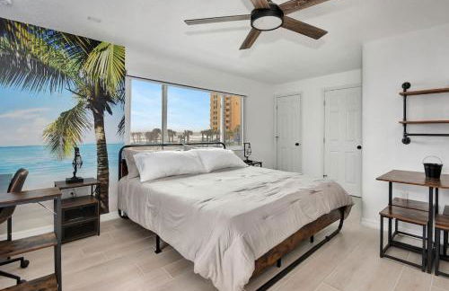 Breathtaking King Suite #9 Steps to Daytona Beach - Foto 1