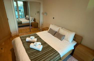 Modern Riverside Gem - Foto 14