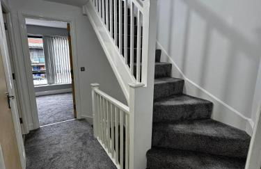 Modern 3-Bed Townhouse & Balcony - Foto 23