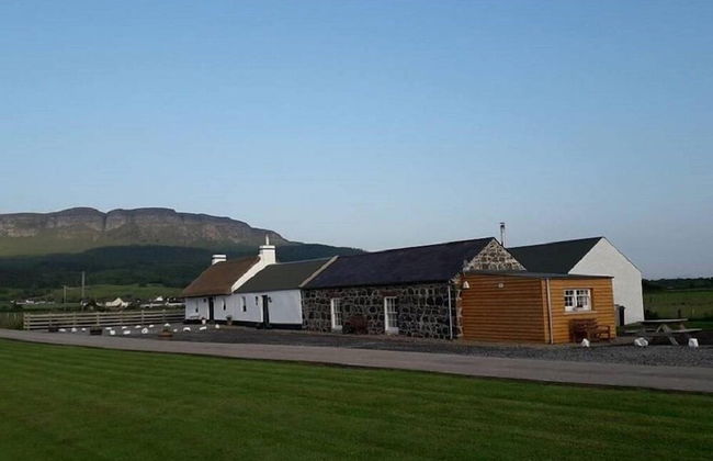 Ballymultimber Cottages - Foto 40