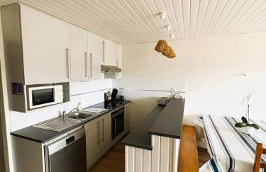 Plage et centre à 100m avec balcon et parking privé 4 pers - Foto 4