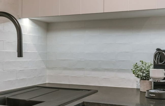 Spacious Apartment With Parking on Prime Location - Foto 14