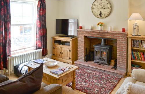 South View Cottage - Photo 2