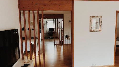 Ruhige Wohnung mit Terrasse - Foto 2