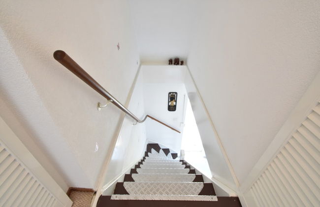 Enticing Holiday Home in Oude With Garden - Foto 28