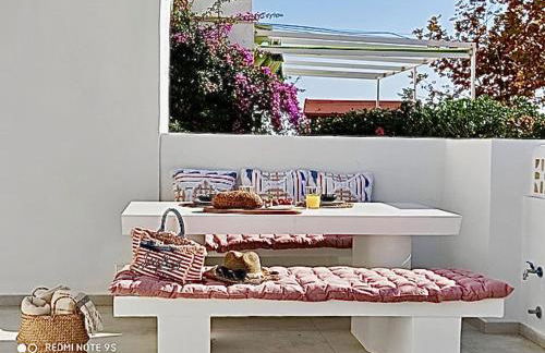 La Cala Beach Home - beachfront few steps away from sandy beach - Photo 1