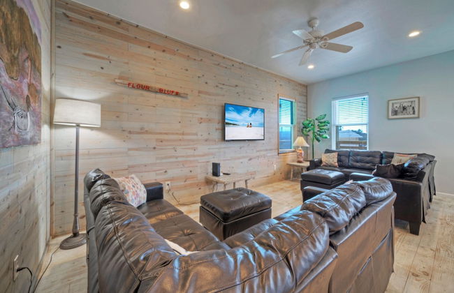 Keeper Red by Avantstay Pool Private Boat Dock - Foto 7