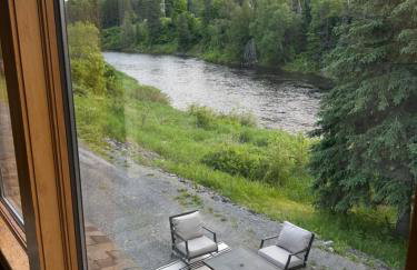 Riverside Retreat - Foto 1