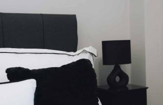 Luxury 2 Bedroom Apartment near Stratford Station for Corporate and Group Stays - Foto 40