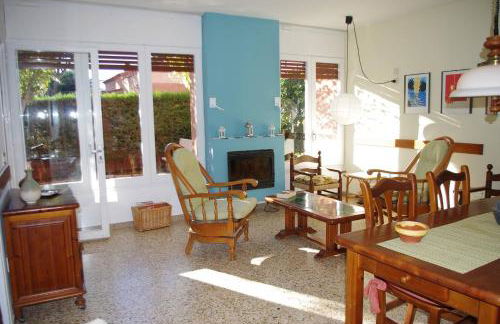 REFUGI DE MAR WITH PRIVATE SWIMMING POOL AND FREE WIFi - Foto 15